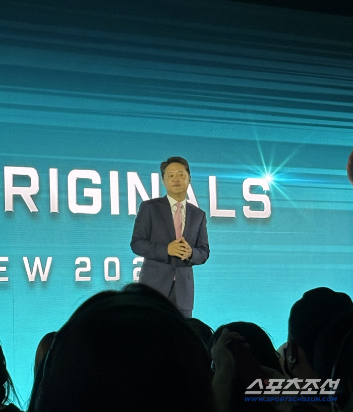 Disney's Asia-Pacific CEO's Korean story is sympathized by viewers around the world