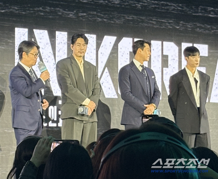 Jung Woo-sung Talks Challenge of Playing Prosecutor in ‘Made in Korea’