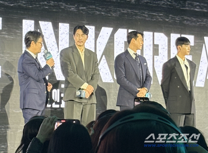  Because he's handsome...Controversy over extramarital affairs Jung Woo-sung and Hyun Bin will appear on Christmas Eve (Roundup)