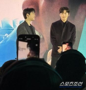 Ji Chang-wook and Doh Kyung-soo Present 'The Manipulated’ at Global Preview Event in Hong Kong