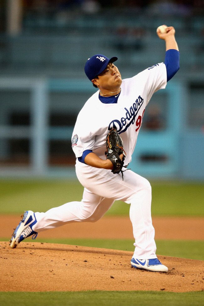 Shock! 2019 Ryu Hyun-jin 2025 Yamamoto, it's a fact! World Series MVP Yamamoto Cy Young Award No. 3 in voting. Zero votes for first and second place