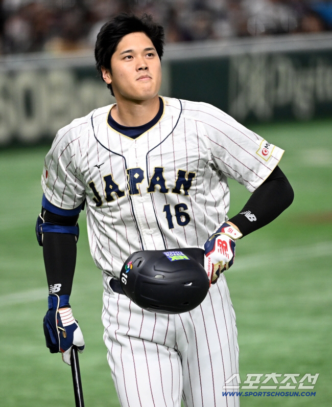 A Korean reporter directly asked the Japanese director. Can Ohtani, Yamamoto and Sasaki participate in WBC