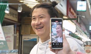 Lim Woo-il, you succeeded. Open your wallet after opening the Hangang View House. I'll buy it for you. (Na Hon-san)