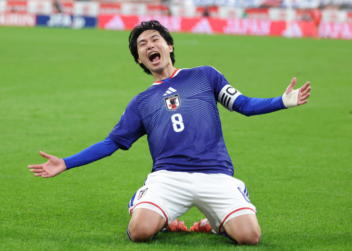 Minamino Takumi's first goal in the 16th minute of the first half! Antoine Semeno's starting Ghana 10 lead (lasted in the first half)