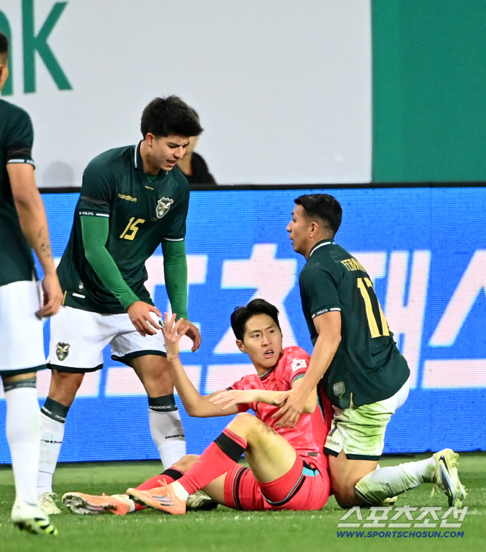  Lee Kangin, why are you doing this to me?