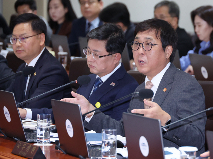 President Li mentioned anonymity in reporting violence X weak in sports at the State Council → Report to the sports ethics center reporter X Victim protection pseudonymization system introduced