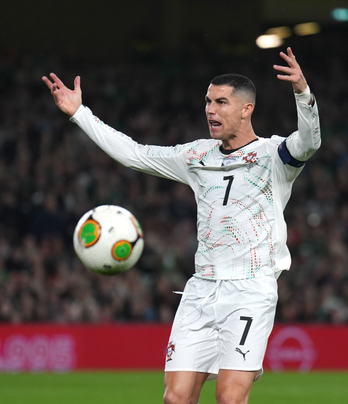 Ronaldo Exits Portugal, Defeats to Ireland...North Korea and the U.S. failed to make it to the World Cup finals