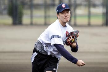 There was also a 150km two-seam feature, the main character of the mega trade with Lotte! → The eyes of Kim Won-hyung, a scary pitcher when he caught control of the ball, glistened. 