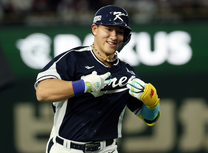 He turned over the Tokyo Dome as a monster hitter. a pre-emptive two-run shot. To Sungmoon and Rendezvous Solo. Will I finally lose nine games in a row