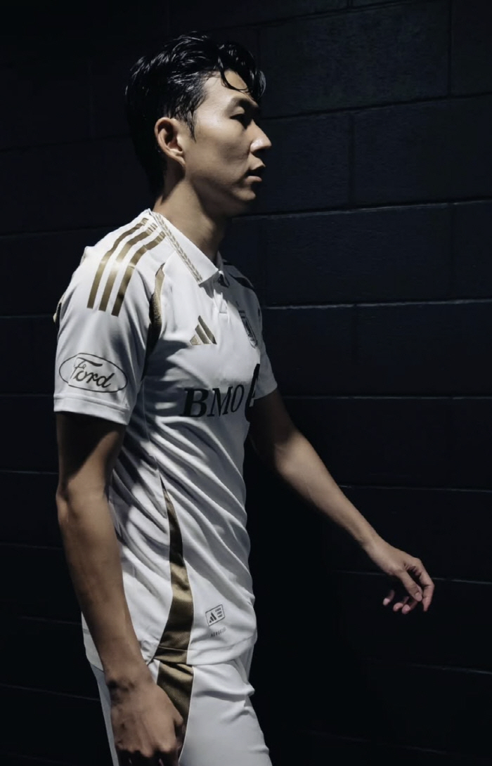 Exclusive report! 10-year commitment Son Heung-min took pride in his Puskas-class scoring → Preparing for a new contract proposal, announcing salary below SON level