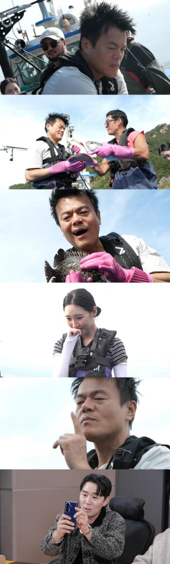 Minister-level Park Jin-young found his aptitude 33 years after his debut...Fishing is more fun than singing