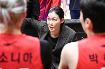  Kim Jong-un is very active, and rookie Lee Won-jung is in the second half. BNK Park Jung's evaluation came out when Kim Jong Un was practicing