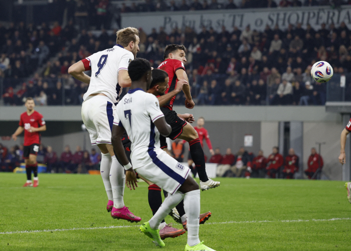 22 goals without losing a point this time, it's for real! Is England finally getting out of the military? North Korea and the U.S. WC passed the European qualifying round