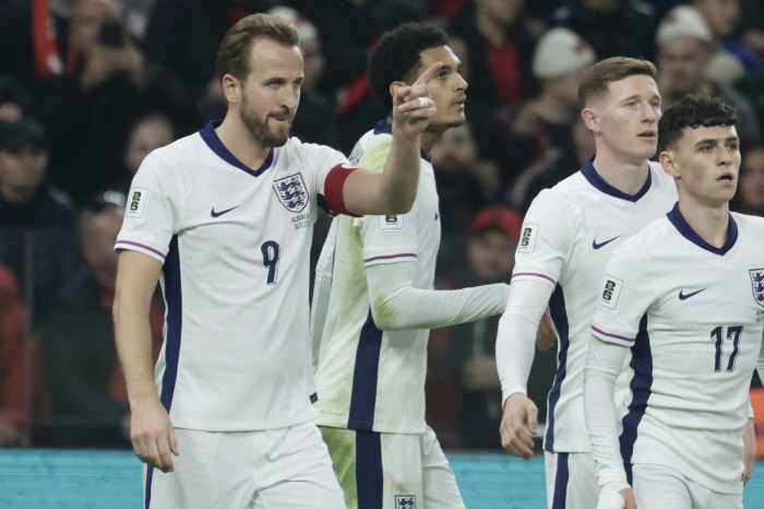22 goals without losing a point this time, it's for real! Is England finally getting out of the military? North Korea and the U.S. WC passed the European qualifying round