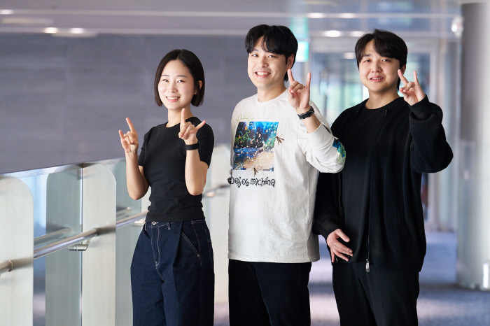 After the upset loss against Korea and Japan, new director Kim Yeon-kyung, a jinx was formed...I look like a slam dunk? I'm proud