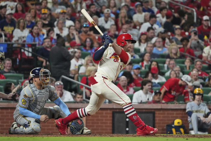 Kim Hye Sung's crisis theory that it's going to be useless? Second baseman trade rumors spread from LADSTL Rookie of the Year