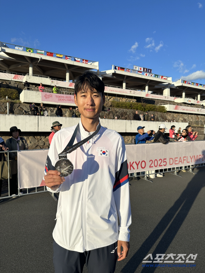Along with Kim Woo-rim and Jung Da-in of the non-disabled shooting squad, a silver medal in the 10m air rifle mixed at the Tokyo Deaflympics!Cycling sign, Go Byeong-wook! Team judo with 女!