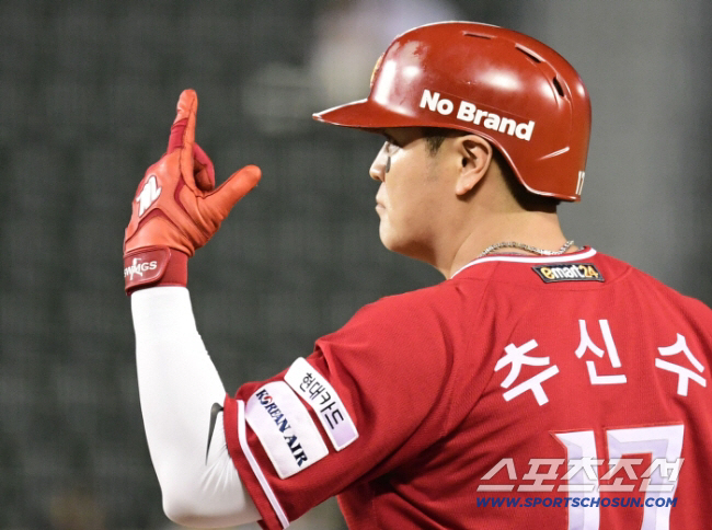 Choo Shin-soo made 1.9 billion won, but why did he re-examine the day he wrote history for the first time in history