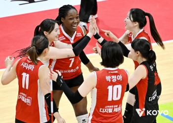 Hyundai Engineering & Construction has lost four games in a row! How can you only get 10 points.. Pepper Savings 31 won completely!