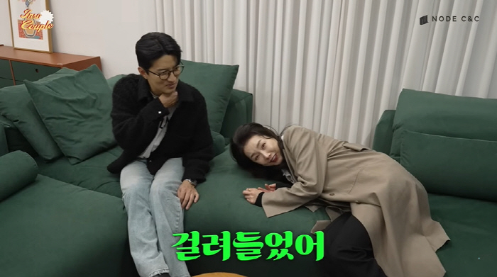 In Kyo-jin In is the second generation of chaebol. All of a sudden flex is okay ♥ So Yi-hyun's plan (So Yi-hyun In Kyo-jin)