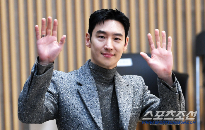  Nice to meet you, Jehoon