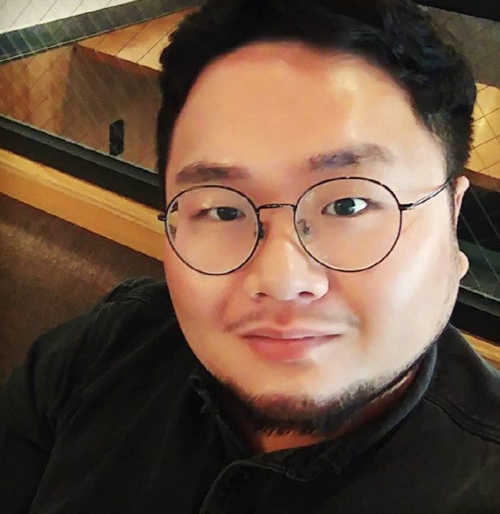 Foot-and-mouth disease, controversy over sincerity of retirement from broadcasting