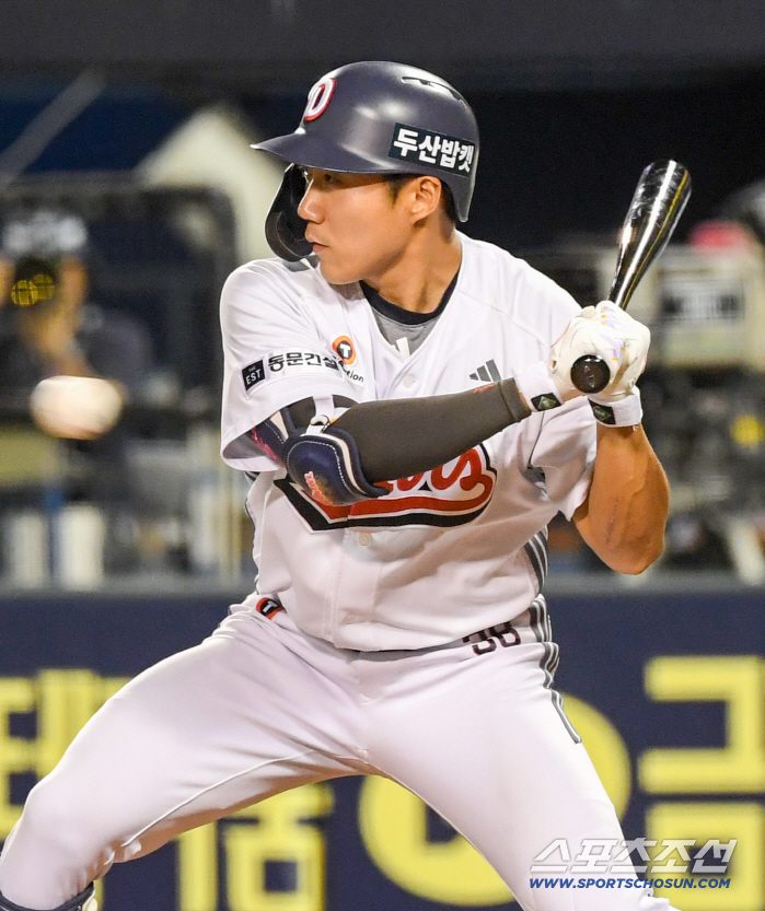 The main character of the mega trade has also been released! I was the Scam MVP.. After a year, Lotte → Doosan → Kium 