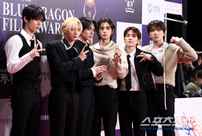  Boy Next Door, Blue Dragon Film Awards