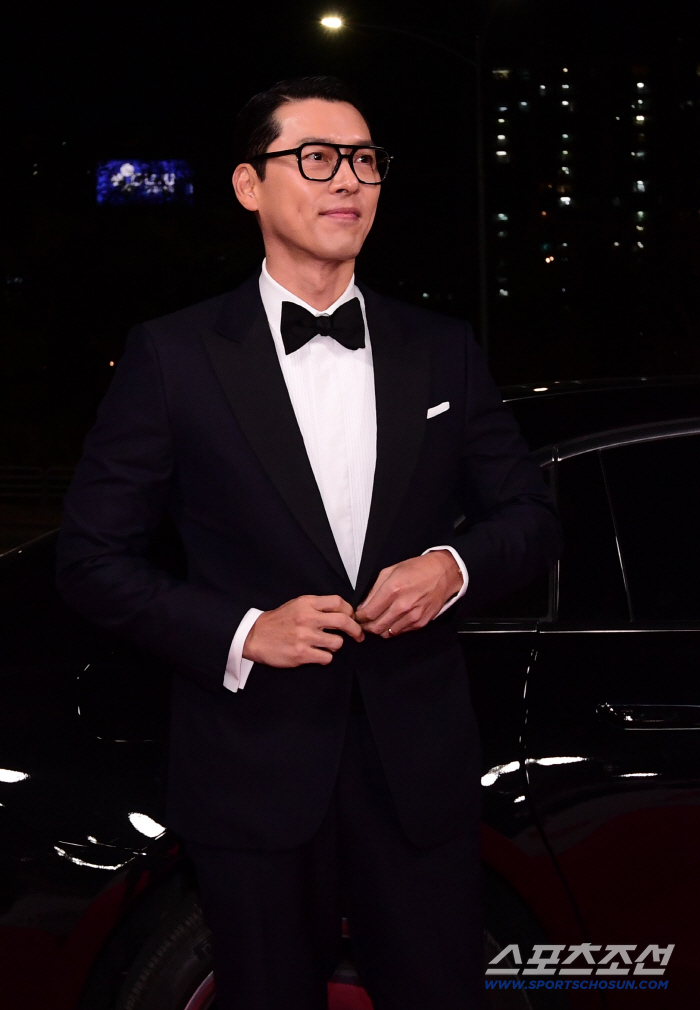  Hyun Bin's brilliant visual