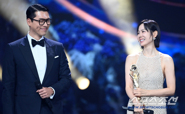  Hyunbin Son Yejin is lovely