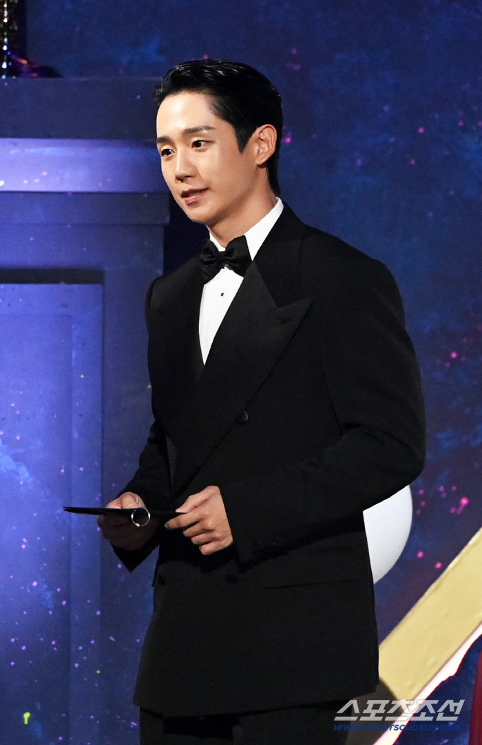  Jung Haein, visual without exit