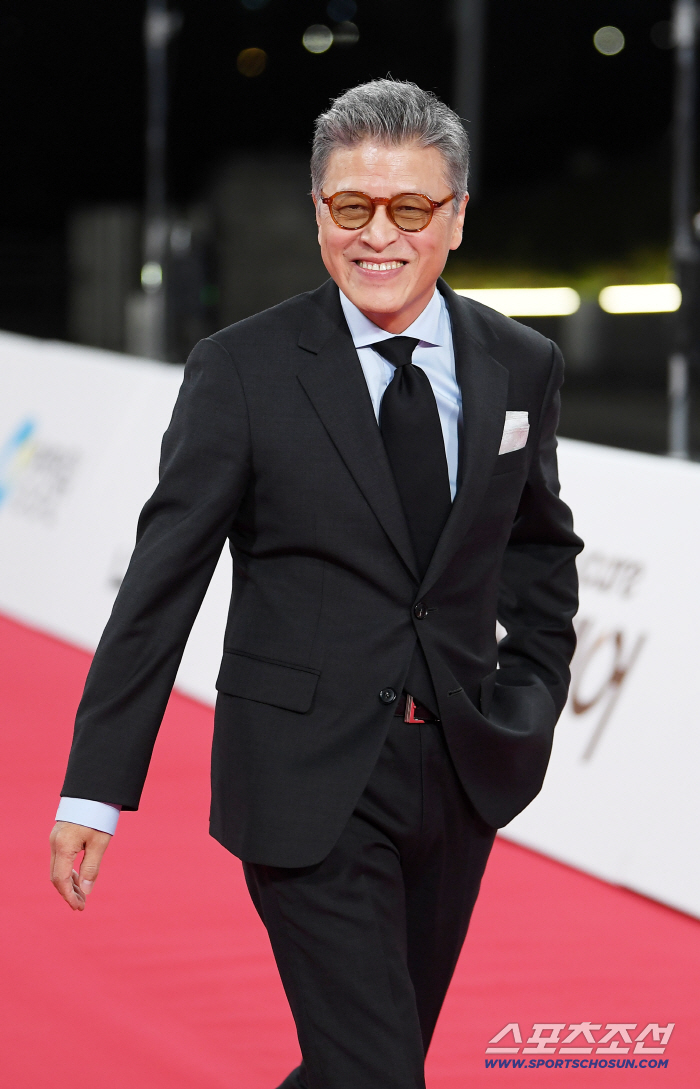  Kwon Haehyo's kind smile