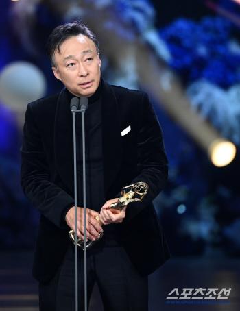  Lee Sungmin's touching moment