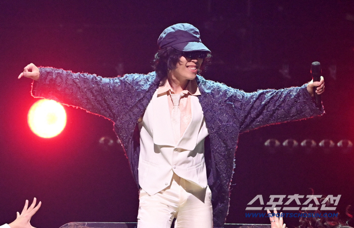  The moment we announced the beginning of the Blue Dragon Awards