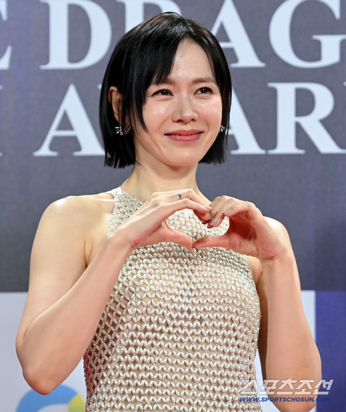  Son Yejin, pretty smile