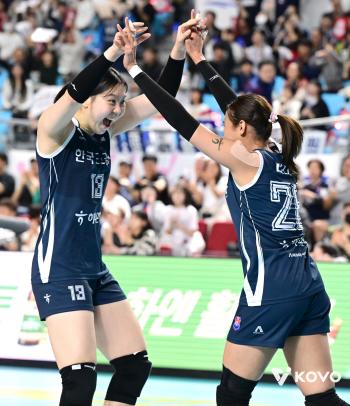 The secret to winning 7 games in a row? The head coach was also surprised and ran right away after a day of practice for the No. 1 rookie… 