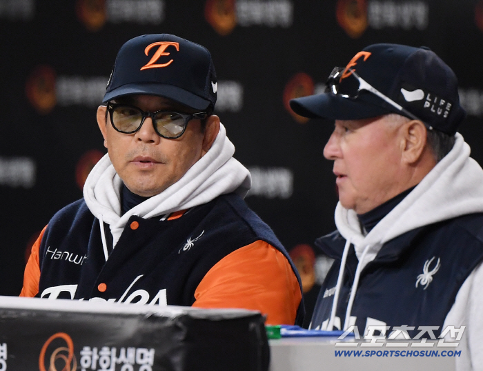 Hanwha's favorite to win the title after catching a genius hitter. Is LG's dream of losing Kim Hyun-soo and Park Hae-min in a row in vain