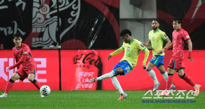 Hong Myung-bo was the greatest contributor to the 05 disaster, a genius of all timeFor the first time since Pelé! Supernova to Neymar