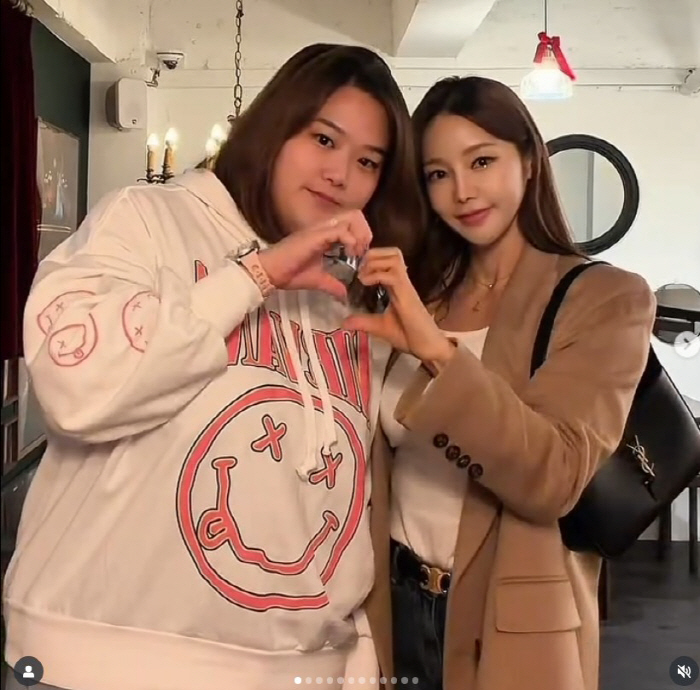 Mina met again with her sister-in-law who was rumored to be at odds...♥Ryu Philip's dining room, the standard of internal affairs