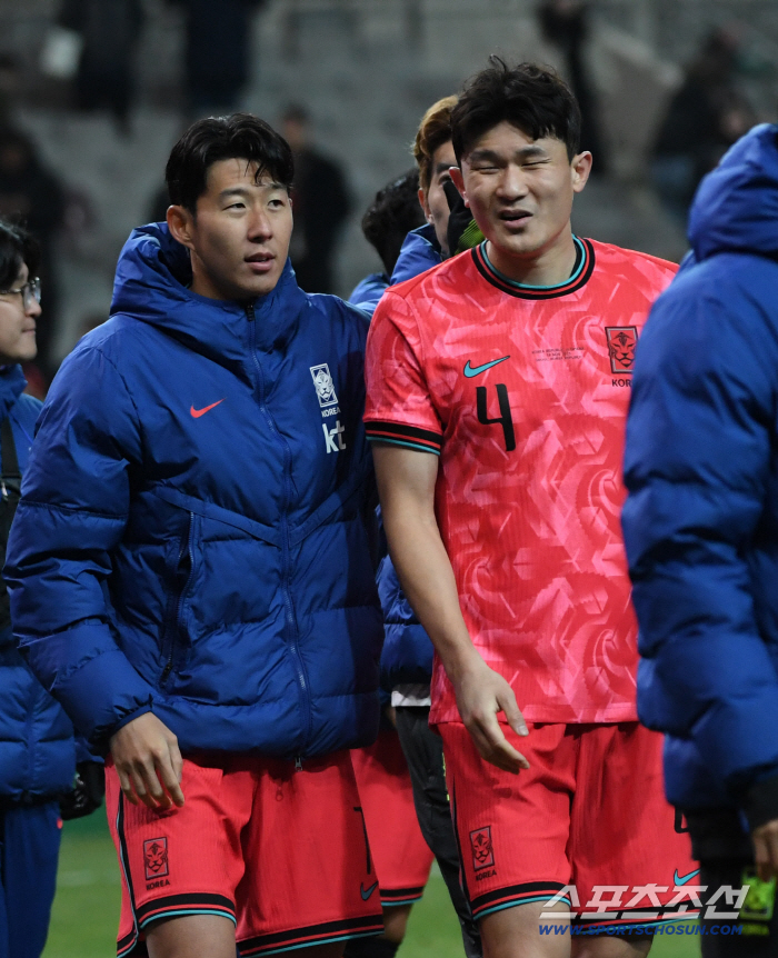  Son Heung-min, Kim Min-jae, the 3rd leader of the Republic of Korea, is not here either, except for the 25 candidates for this year's player of the year