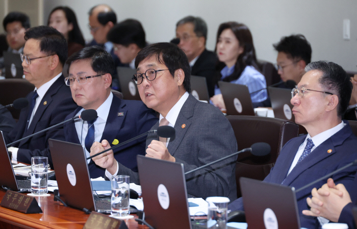 Penalties up to 50 times higher for ballpark ticket detection → 30 times higher than President Lee's estimate