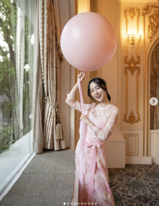 19.4 billion building owner Lee Jung-hyun is making a fuss about the scale of his first birthday party, which is like a wedding ceremony