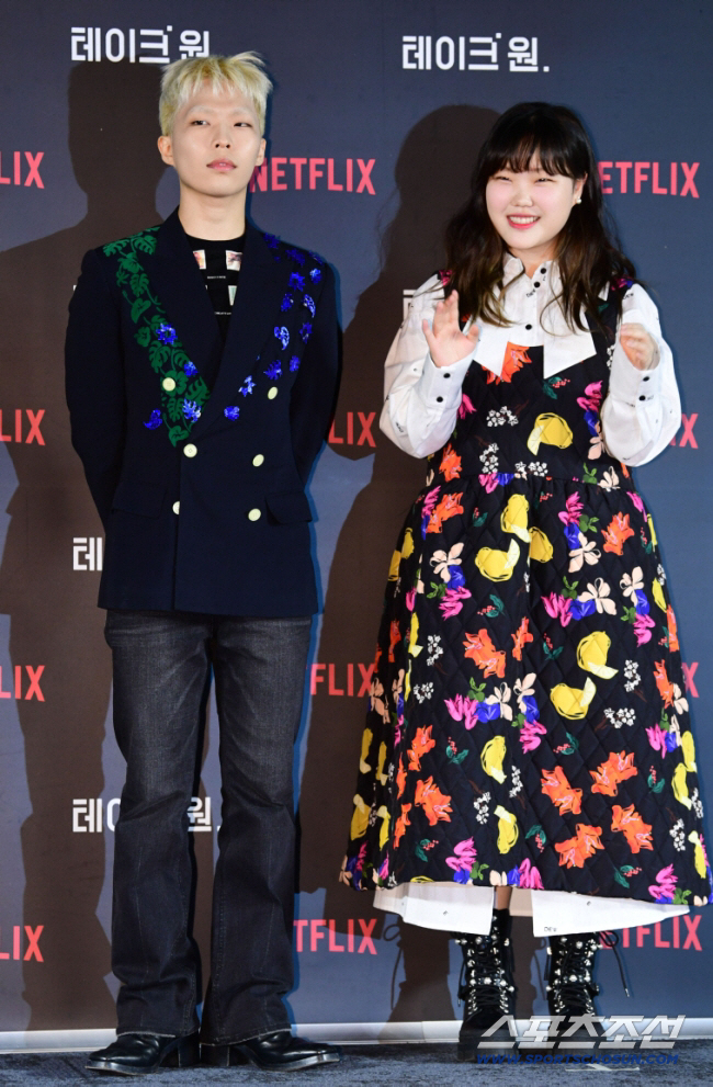 AKMU Leaves YG Entertainment After 12 Years for Independent Activities