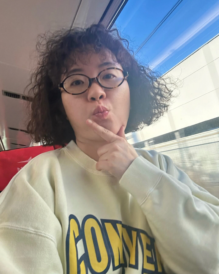  6 pyeong controversial paper, eventually declaring the relocation of the office, 'Lack of employee treatment...I'm embarrassed' (Full Story)