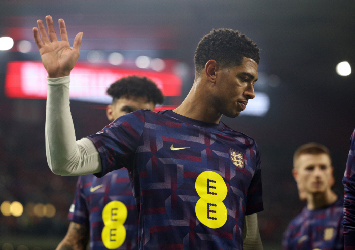 This is racism! £115 million Star Outrage → Blame Explosion...Ability, inspiration, fear people. Advocacy