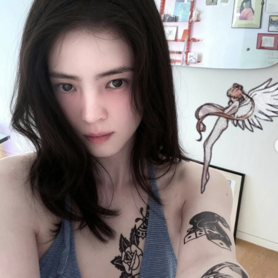 33-year-old Han Sohee got a full body tattooHe spent 20 million won erasing it, but he remanded it