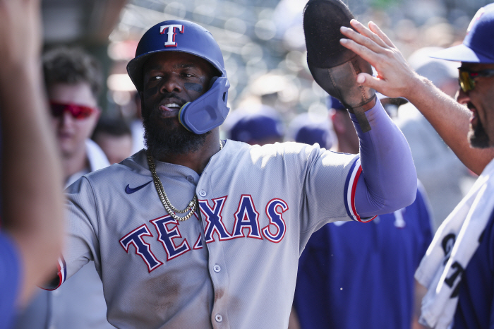 Do you know how Bellinger felt three years ago? Texas abandoned its first championship player in 2023As long as you don't change the strike, Resurrection is an agent