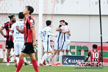  Gimcheon Park Sejin's come-from-behind goal