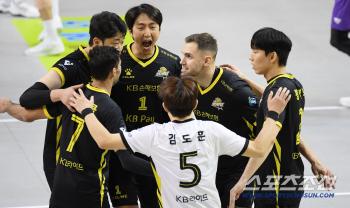  Let's go from behind to behind