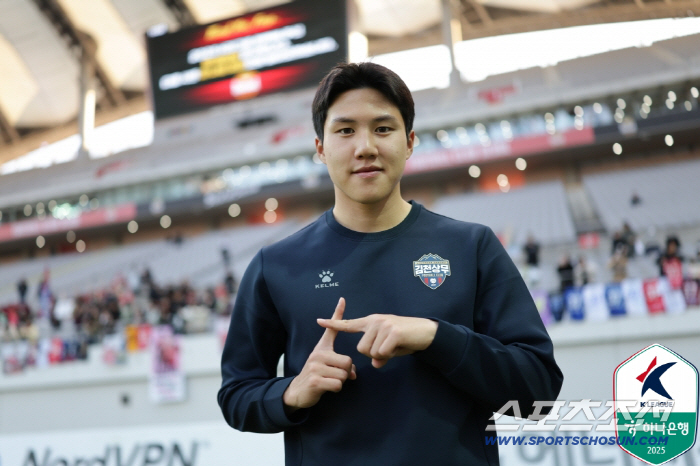 Suwon Samsung Man Kim Joo-chan's Shake Salute → Lingard's faded 10th goal Seoul lost 1-3 to Gimcheon X, Daejeon, and the final match of the semi-winning war! 